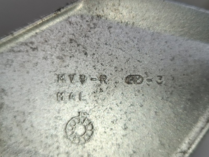 Recambio de estribera delantera derecha para honda cbr ( - 600cc) cbr 600 f (pc31) referencia OEM IAM mv9R  