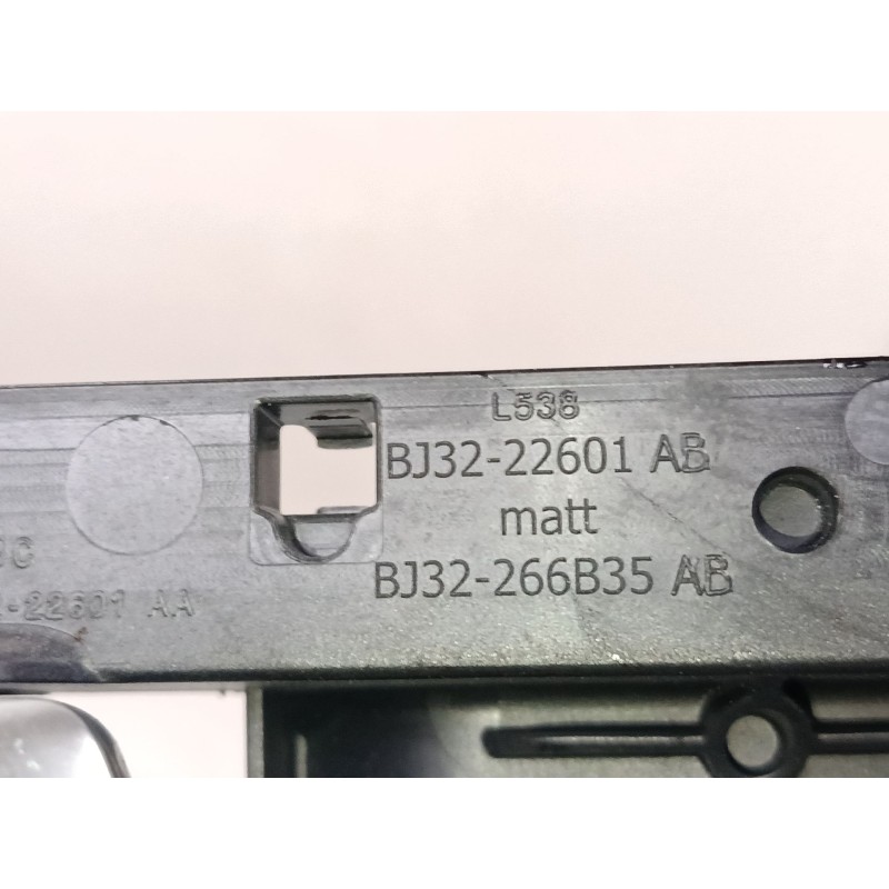 Recambio de maneta interior puerta delantera izquierda para land rover range rover evoque (l538) 2.0 d referencia OEM IAM BJ3222