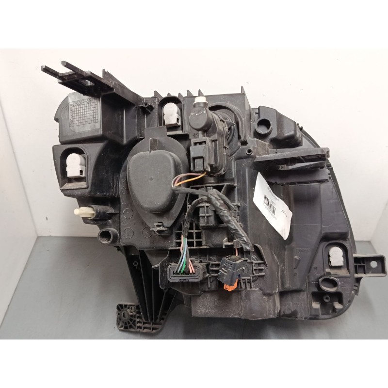 Recambio de faro izquierdo para smart fortwo coupé (453) 0.9 (453.344, 453.353) referencia OEM IAM A4538200739  