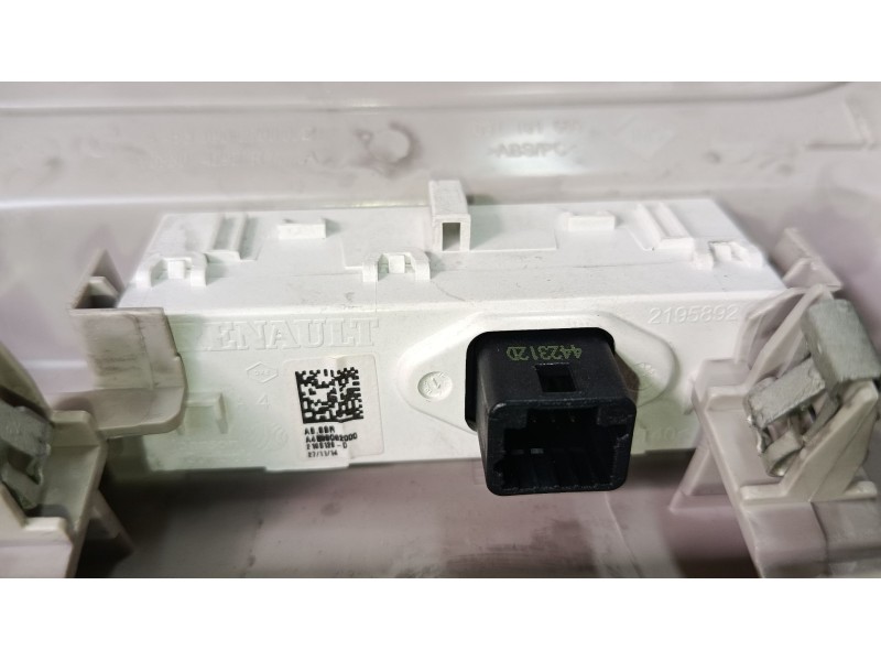 Recambio de luz interior delantera para smart fortwo coupé (453) 0.9 (453.344, 453.353) referencia OEM IAM A4536902700  