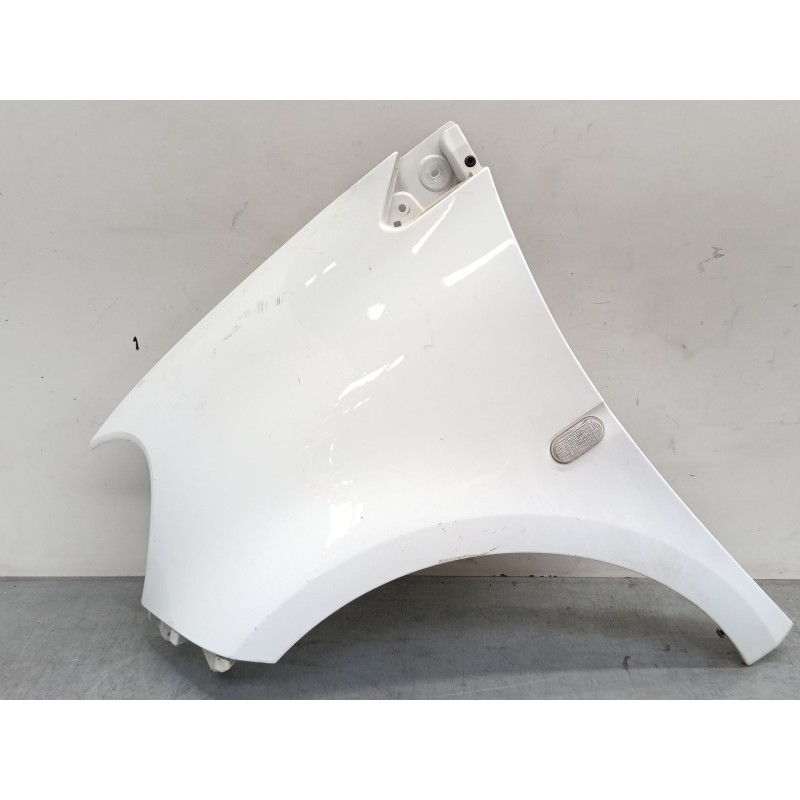 Recambio de aleta delantera izquierda para smart fortwo coupé (453) 0.9 (453.344, 453.353) referencia OEM IAM A4538810101  