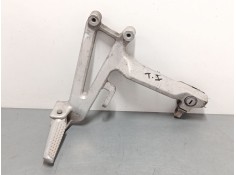 Recambio de estribera trasera izquierda para honda cbr ( - 600cc) cbr 600 f (pc31) referencia OEM IAM   