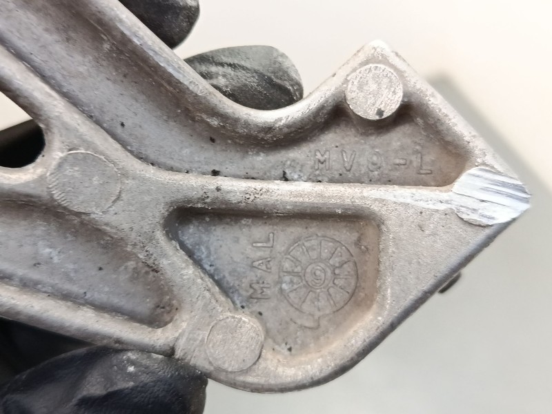 Recambio de estribera trasera izquierda para honda cbr ( - 600cc) cbr 600 f (pc31) referencia OEM IAM   