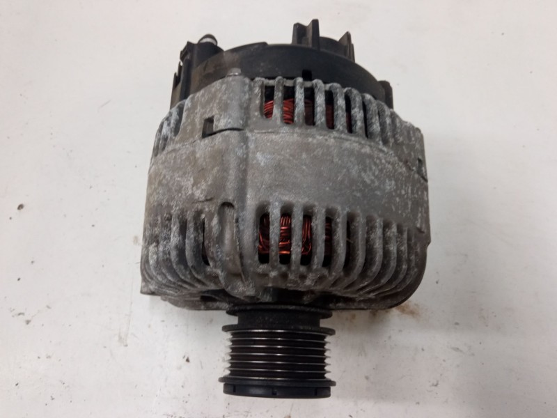 Recambio de alternador para volkswagen passat b6 (3c2) 2.0 tdi 16v referencia OEM IAM 021903026L  