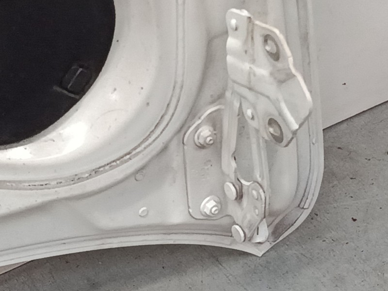 Recambio de capo para volkswagen touran (1t3) 1.6 tdi referencia OEM IAM 1T0823031Q  