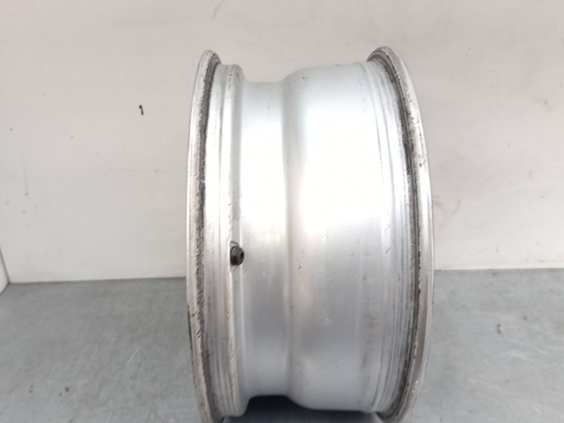 Recambio de llanta aluminio 18´´ para bmw 7 (e65, e66, e67) 730 d referencia OEM IAM 6753239 8jx18h2is24 