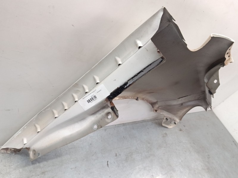 Recambio de aleta delantera izquierda para volkswagen touran (1t3) 1.6 tdi referencia OEM IAM 1T0821155  