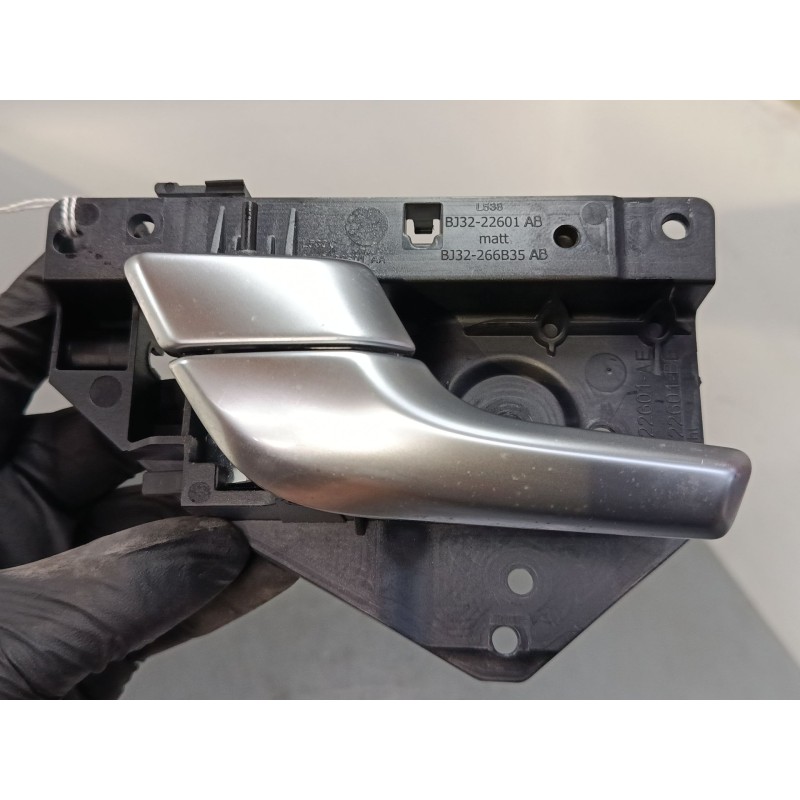 Recambio de maneta interior puerta trasera izquierda para land rover range rover evoque (l538) 2.0 d referencia OEM IAM BJ322260