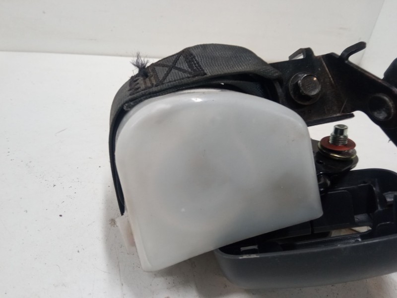 Recambio de anclaje cinturon trasero derecho para kia picanto i (sa) 1.1 referencia OEM IAM   