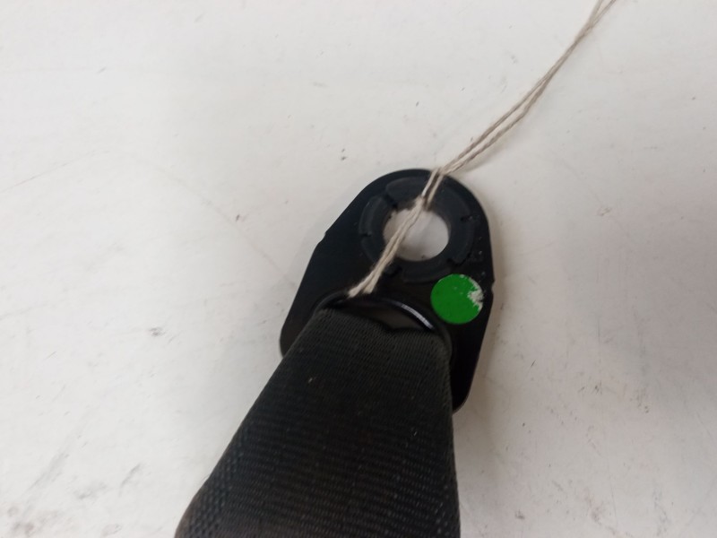 Recambio de anclaje cinturon trasero central para chevrolet captiva (c100, c140) 2.4 referencia OEM IAM   