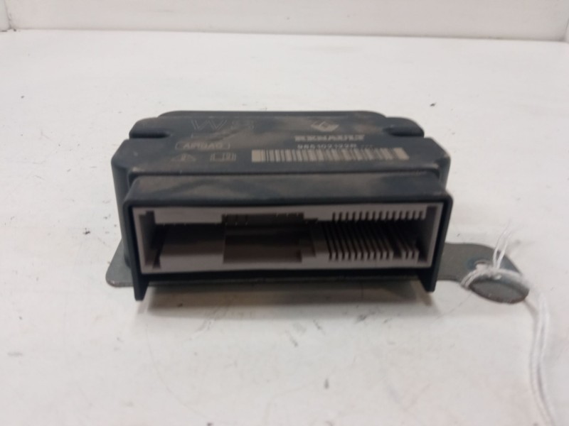 Recambio de centralita airbag para dacia sandero ii (b8_) tce 90 (b8m1, b8ma) referencia OEM IAM 985102122R  