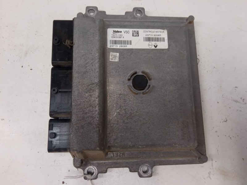 Recambio de centralita motor uce para dacia sandero ii (b8_) tce 90 (b8m1, b8ma) referencia OEM IAM 237102806R  