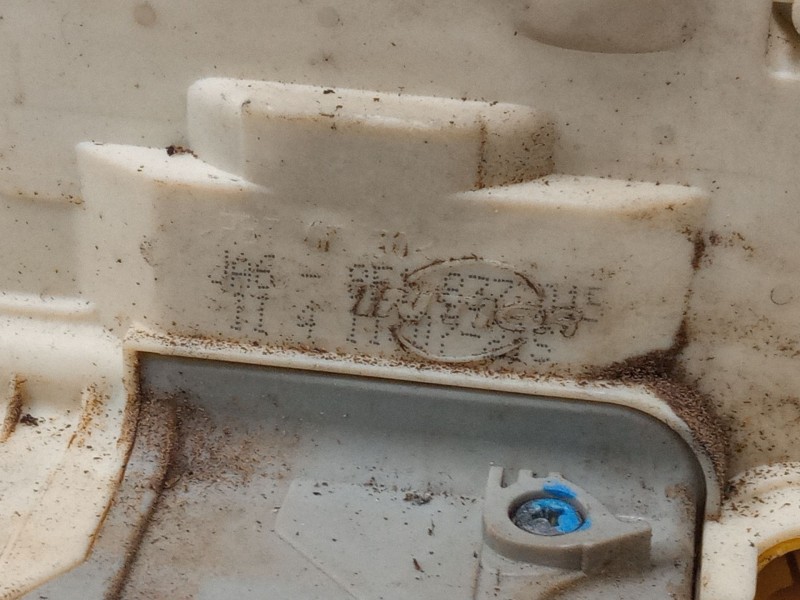 Recambio de cerradura puerta delantera izquierda para audi a4 b7 (8ec) 2.0 tdi 16v referencia OEM IAM   