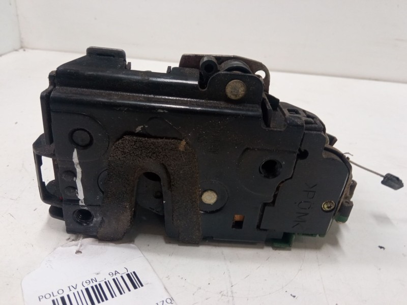 Recambio de cerradura puerta delantera izquierda para volkswagen polo iv (9n_, 9a_) 1.4 16v referencia OEM IAM   