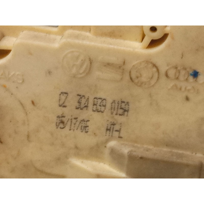 Recambio de cerradura puerta trasera izquierda para volkswagen passat b6 (3c2) 2.0 tdi 16v referencia OEM IAM 3C4839015A  