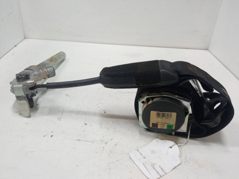Recambio de cinturon seguridad delantero derecho 3p para opel corsa d (s07) 1.3 cdti (l08, l68) referencia OEM IAM 607707600C  