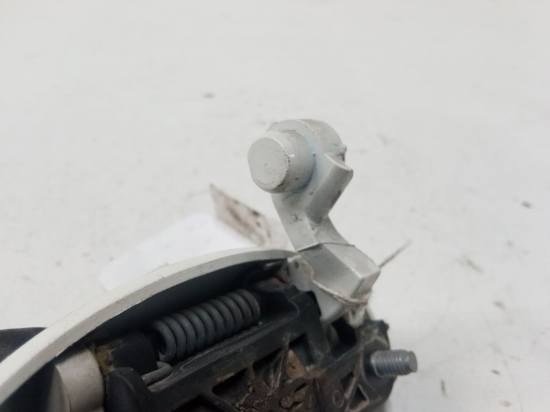 Recambio de maneta exterior puerta trasera derecha para peugeot 107 (pm_, pn_) 1.0 referencia OEM IAM   