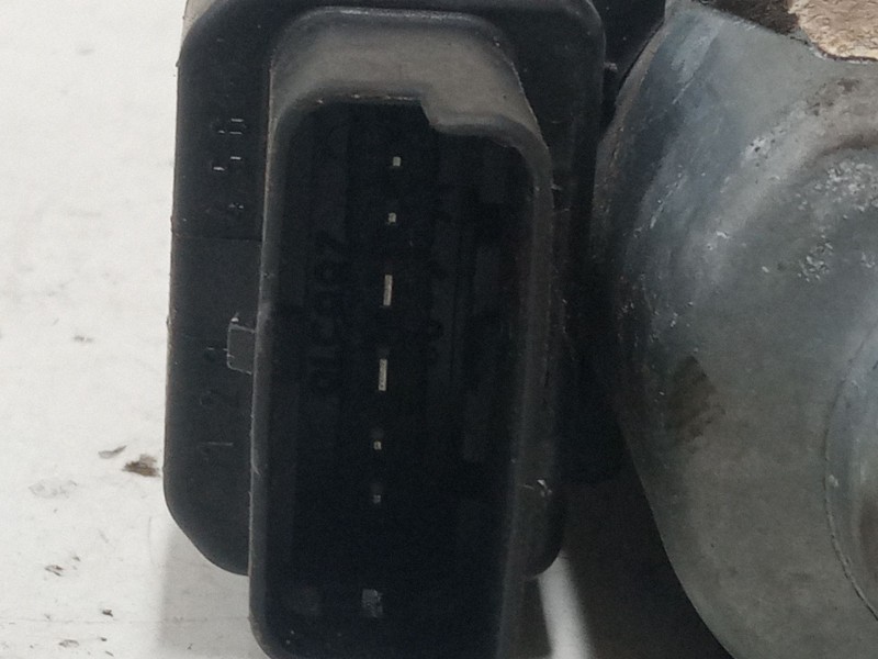 Recambio de motor elevaluna delantero izquierdo para renault megane ii (bm0/1_, cm0/1_) 1.6 16v referencia OEM IAM   