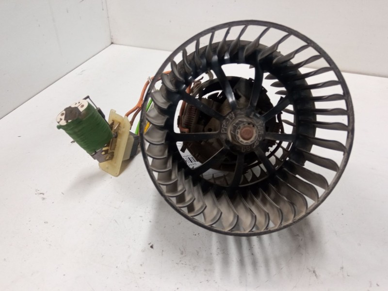 Recambio de motor calefaccion para opel astra f hatchback (t92) 1.6 si (f08, m08, f68, m68) referencia OEM IAM   