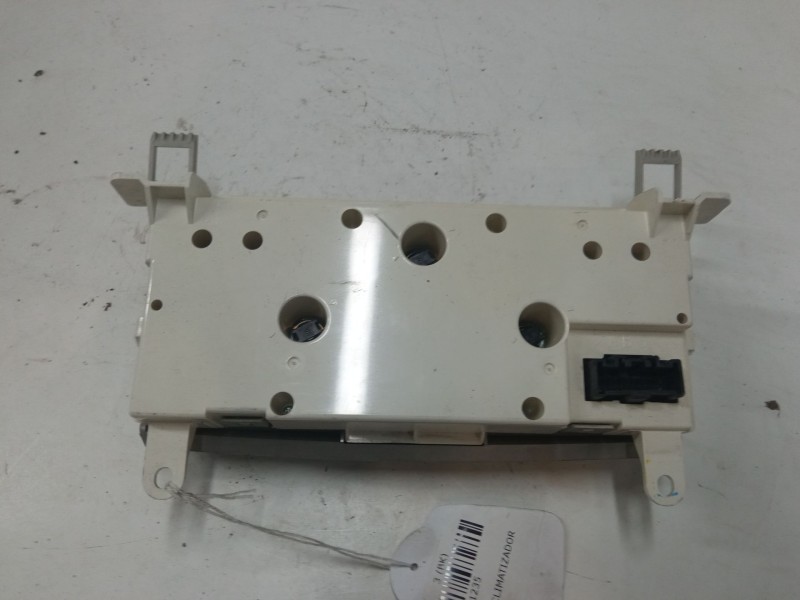 Recambio de mando climatizador para mazda 3 (bk) 2.0 mzr-cd (bk14) referencia OEM IAM K1900BS3LD05  