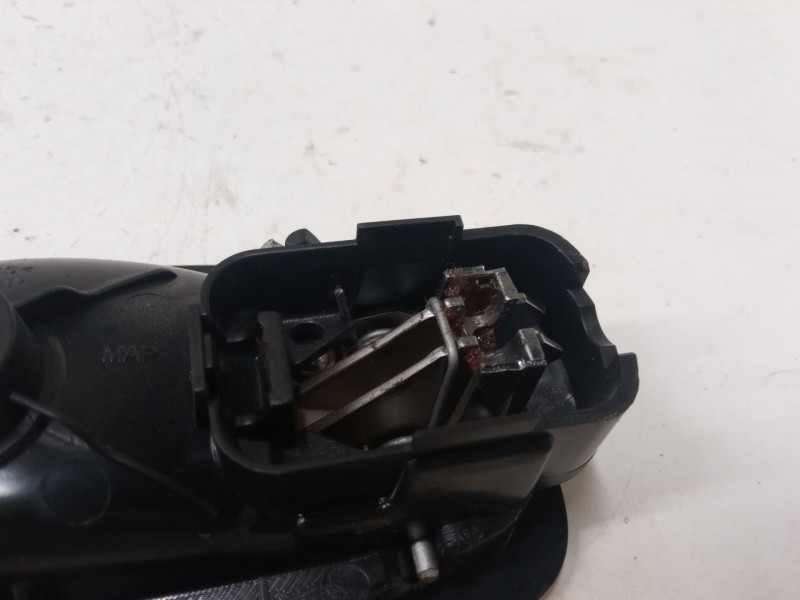 Recambio de maneta interior puerta trasera izquierda para renault grand scénic iii (jz0/1_) 1.5 dci referencia OEM IAM   