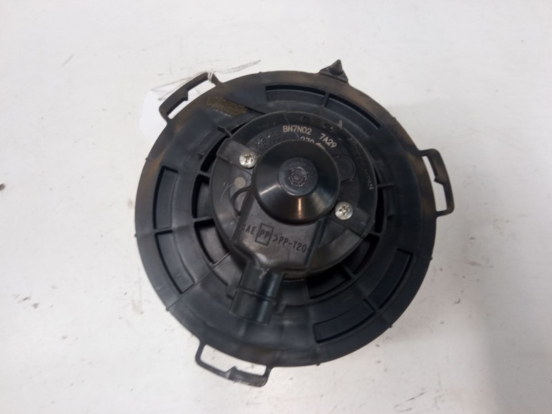 Recambio de motor calefaccion para mazda 3 (bk) 2.0 mzr-cd (bk14) referencia OEM IAM   