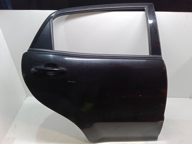 Recambio de puerta trasera derecha para ssangyong korando (ck) 2.0 e-xdi referencia OEM IAM   