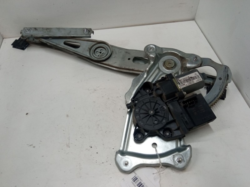 Recambio de elevalunas electrico delantero derecho para renault grand scénic iii (jz0/1_) 1.5 dci referencia OEM IAM   