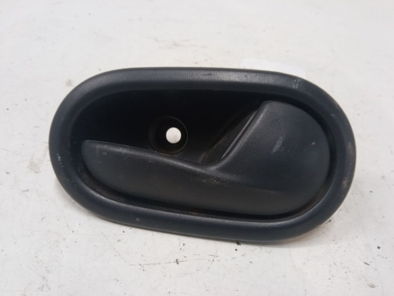 Recambio de maneta interior puerta trasera derecha para dacia sandero ii (b8_) tce 90 (b8m1, b8ma) referencia OEM IAM   