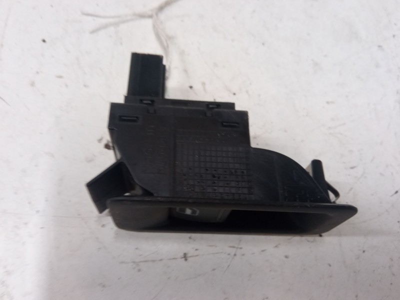 Recambio de mando elevalunas trasero izquierdo para volkswagen sharan (7m8, 7m9, 7m6) 2.0 tdi referencia OEM IAM   