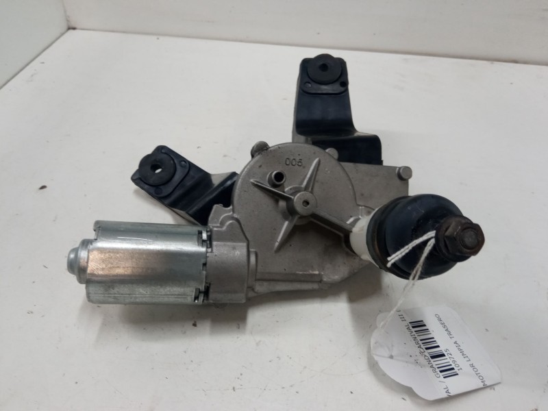 Recambio de motor limpia trasero para kia carnival / grand carnival iii (vq) 2.9 crdi referencia OEM IAM   