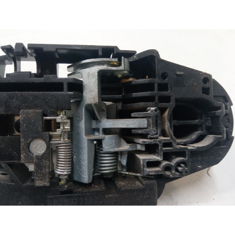Recambio de maneta exterior puerta delantera derecha para citroën c3 iii (sx) 1.6 bluehdi 75 referencia OEM IAM   