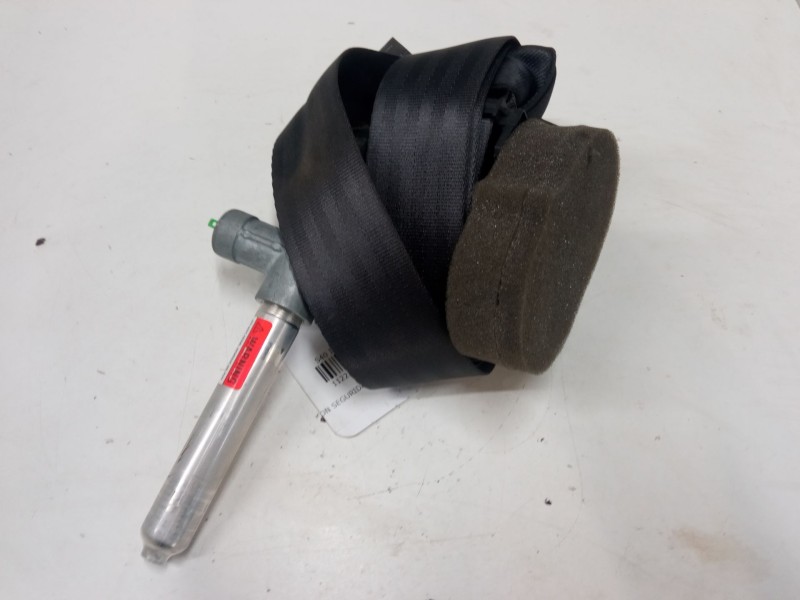 Recambio de cinturon seguridad trasero derecho para volvo s40 ii (544) 1.8 referencia OEM IAM   