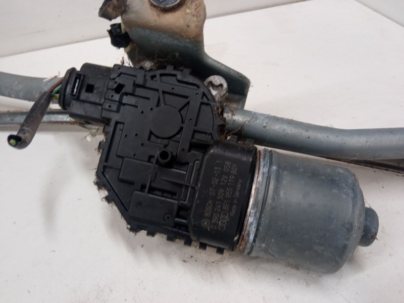 Recambio de motor limpia delantero para audi a4 b7 (8ec) 2.0 tdi 16v referencia OEM IAM   