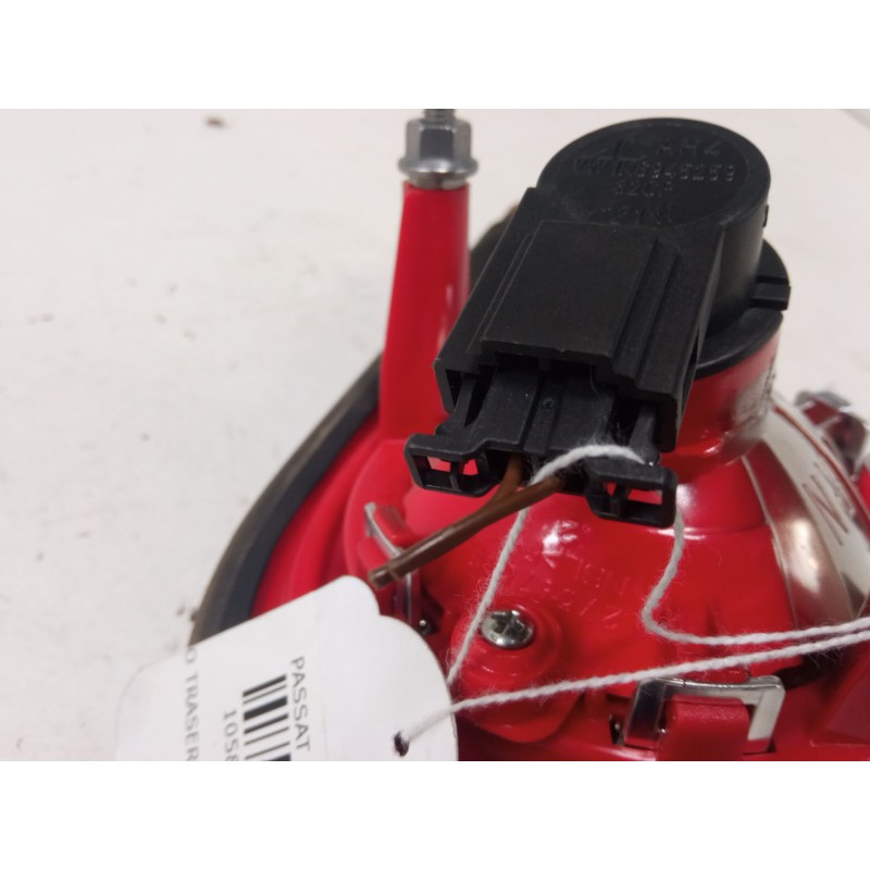 Recambio de piloto trasero porton izquierdo para volkswagen passat b6 (3c2) 2.0 tdi 16v referencia OEM IAM   