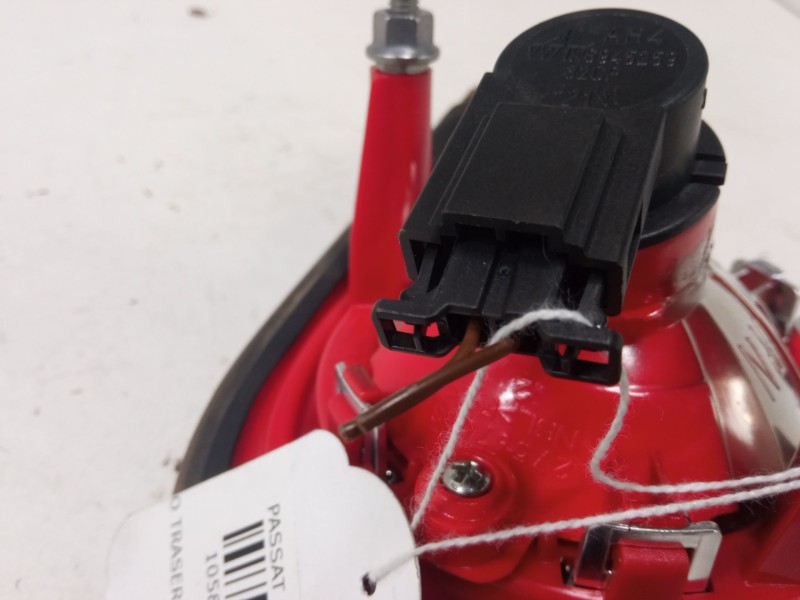 Recambio de piloto trasero porton izquierdo para volkswagen passat b6 (3c2) 2.0 tdi 16v referencia OEM IAM   