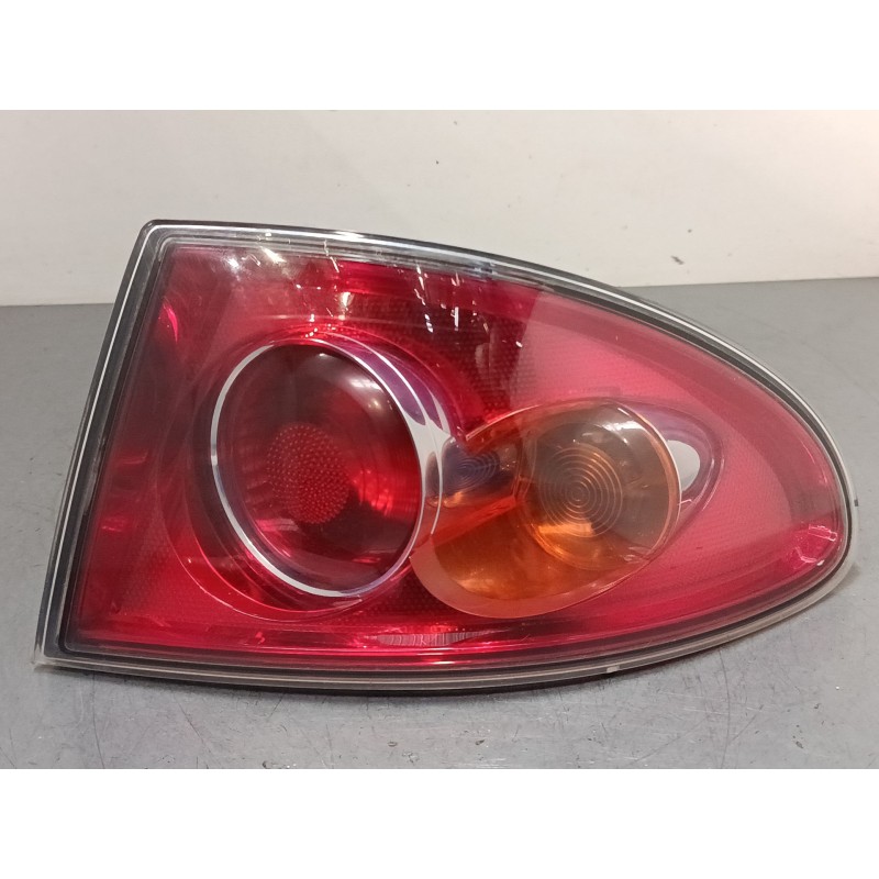 Recambio de piloto trasero derecho para seat cordoba (6l2) 1.4 16v referencia OEM IAM 6l5945096a  