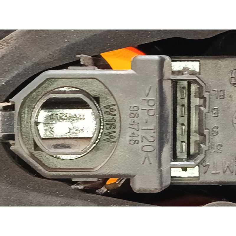 Recambio de piloto trasero derecho para seat cordoba (6l2) 1.4 16v referencia OEM IAM 6l5945096a  