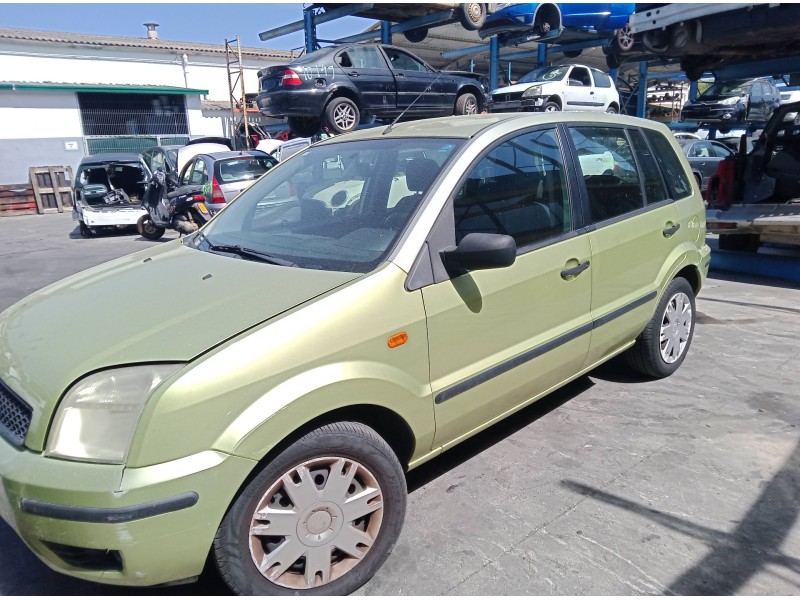 ford fusion (ju_) del año 2004