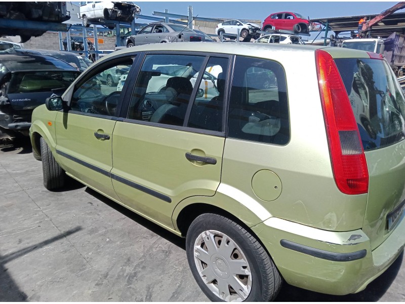 ford fusion (ju_) del año 2004