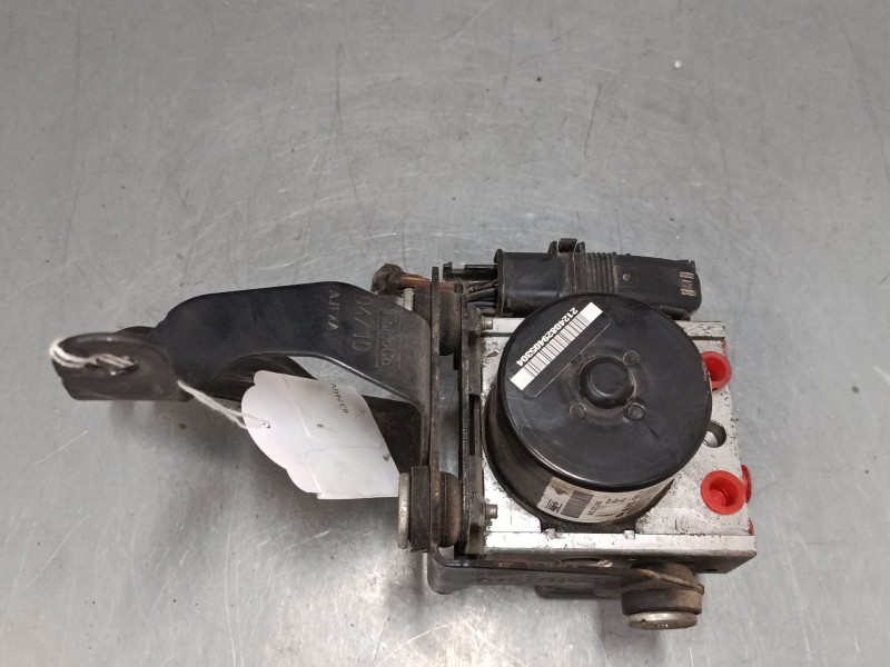 Recambio de abs para ford fiesta vi (cb1, ccn) 1.4 tdci referencia OEM IAM 8V512M110AD 06210955813 