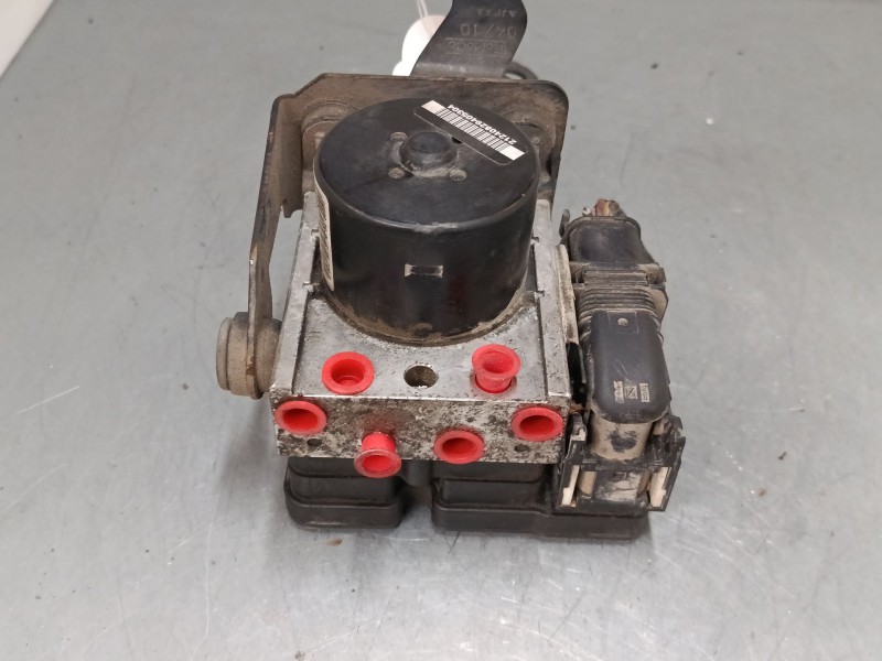 Recambio de abs para ford fiesta vi (cb1, ccn) 1.4 tdci referencia OEM IAM 8V512M110AD 06210955813 