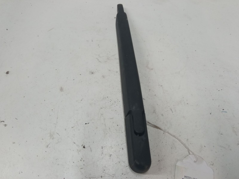 Recambio de brazo limpia trasero para alfa romeo mito (955_) 1.4 tjet (955axa1b) referencia OEM IAM   