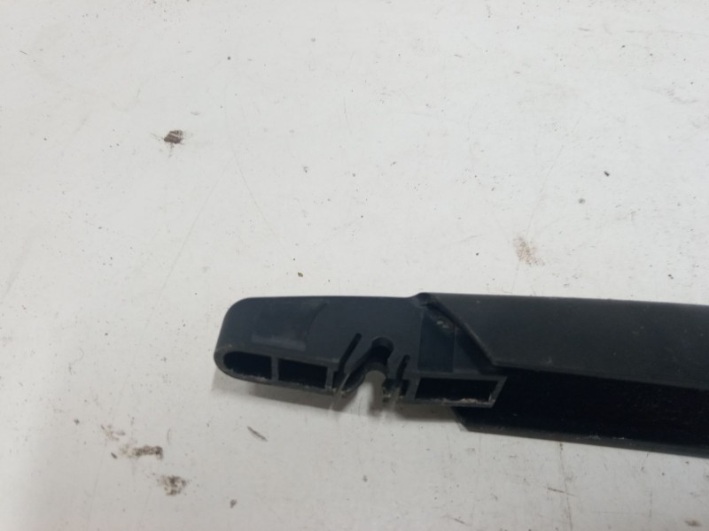 Recambio de brazo limpia trasero para citroën c3 ii (sc_) 1.2 vti 82 referencia OEM IAM   