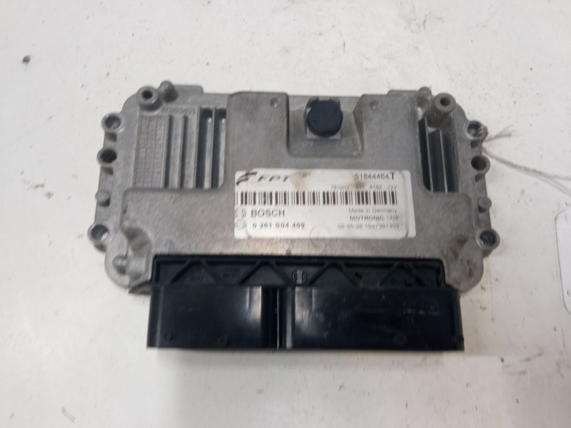 Recambio de centralita motor uce para alfa romeo mito (955_) 1.4 tjet (955axa1b) referencia OEM IAM 0261S04409  