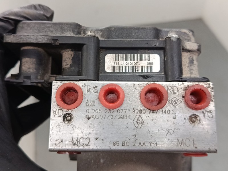 Recambio de abs para renault clio iii (br0/1, cr0/1) 1.5 dci (c/br0g, c/br1g) referencia OEM IAM 8200742140 0265232077 