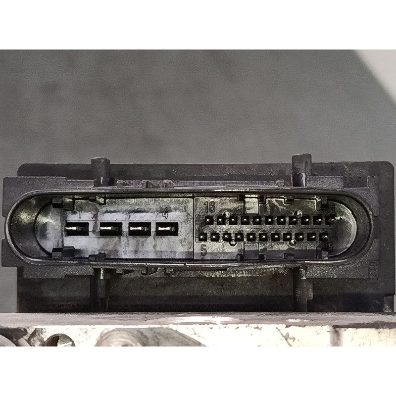 Recambio de abs para renault clio iii (br0/1, cr0/1) 1.5 dci (c/br0g, c/br1g) referencia OEM IAM 8200742140 0265232077 