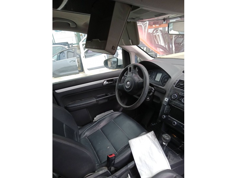 volkswagen touran (1t3) del año 2015