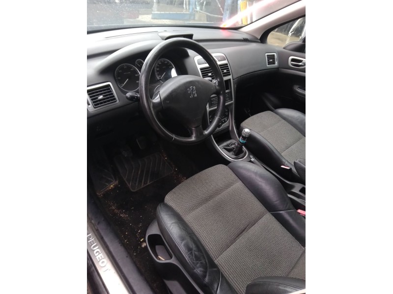 peugeot 307 (3a/c) del año 2004