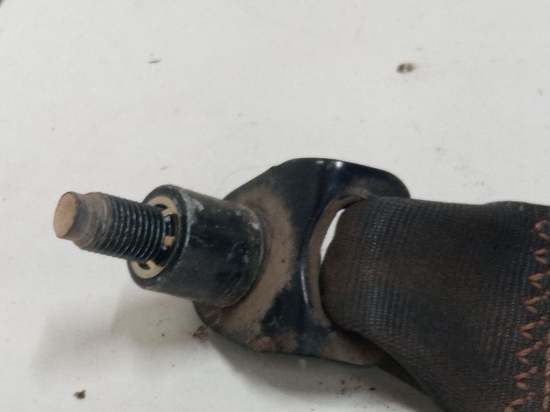 Recambio de cinturon seguridad trasero izquierdo para chevrolet captiva (c100, c140) 2.4 referencia OEM IAM 0435139  